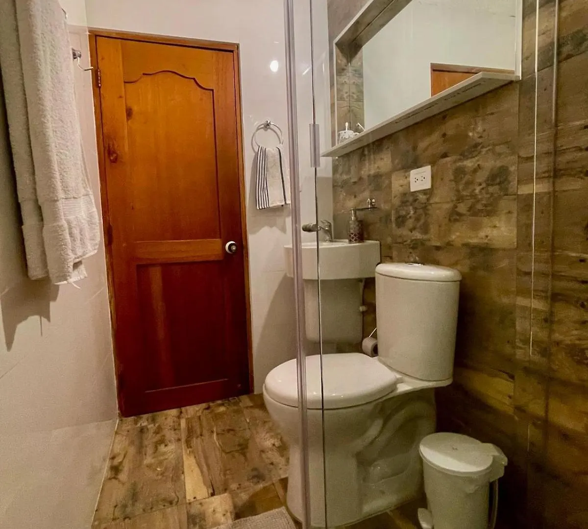 Apartamento Central-Walking Distance To The Beach/Downtown+A/C Santa Marta